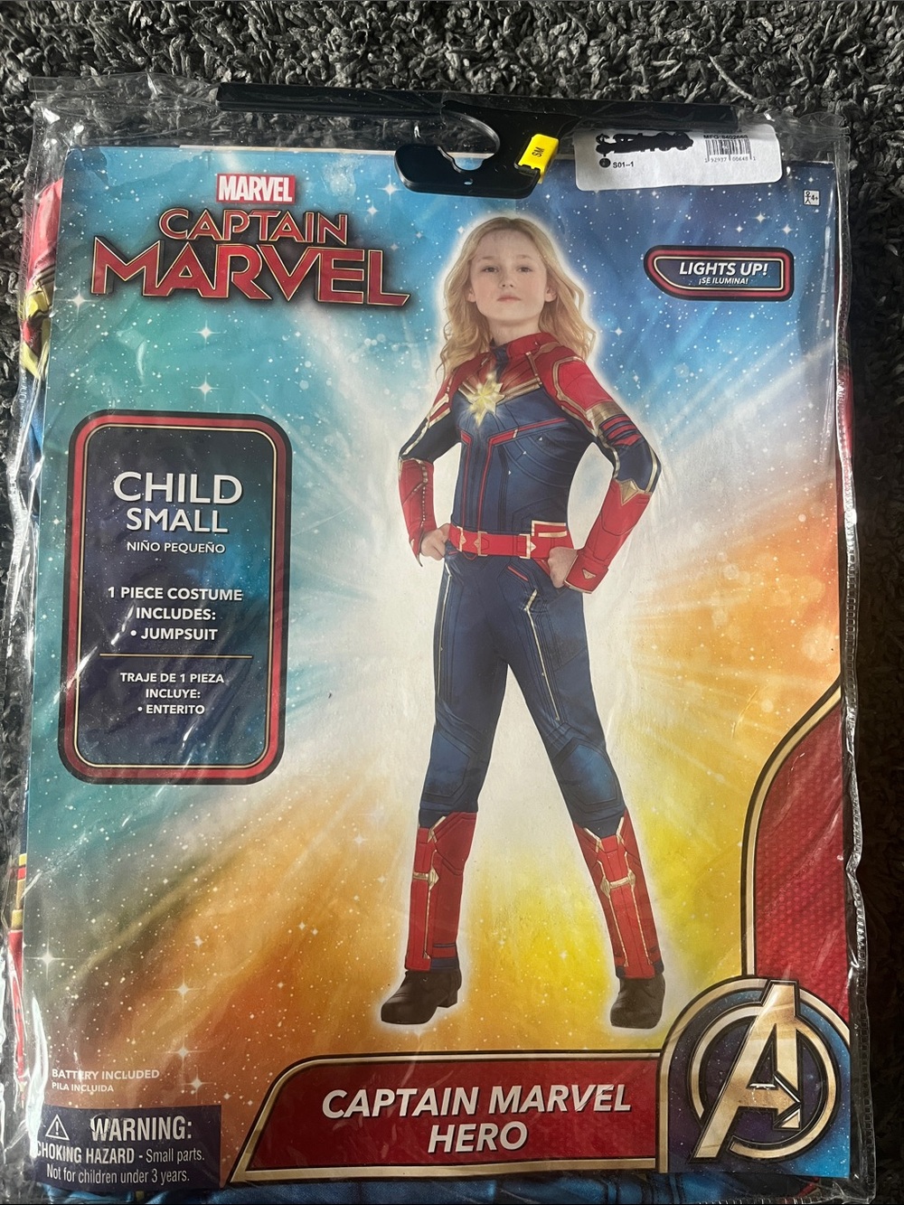 Marvel Captain Marvel Kids Light-Up Jumpsuit - Red & Blue size 4-6 year